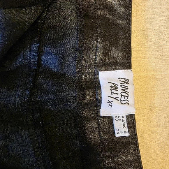 Flare Pants Princess Polly Faux Leather. Black Size 4🤎 - Picture 6 of 14